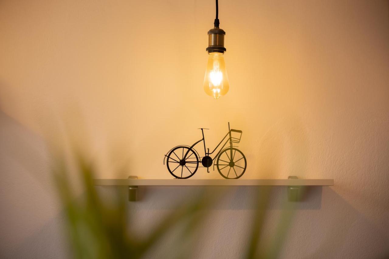 Blloku Area Modern App - The Nest Apartment Тирана Екстериор снимка